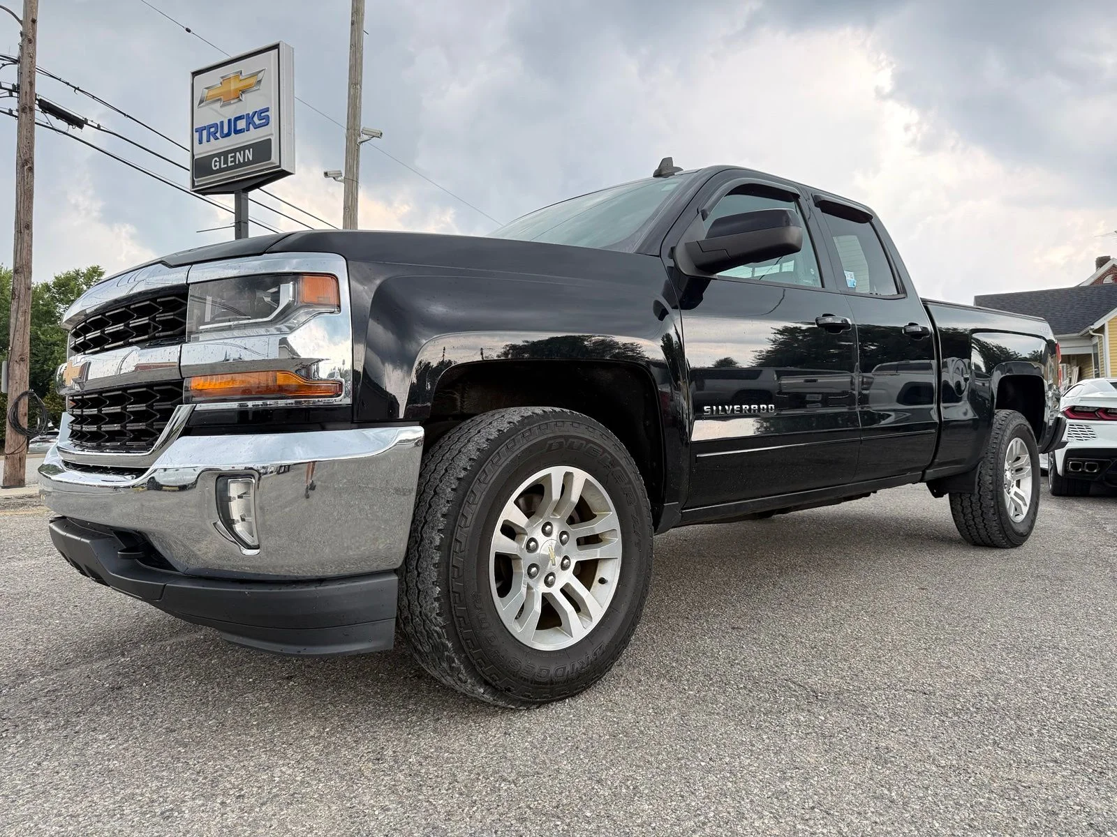 Used 2018 Black Chevrolet LT image 2