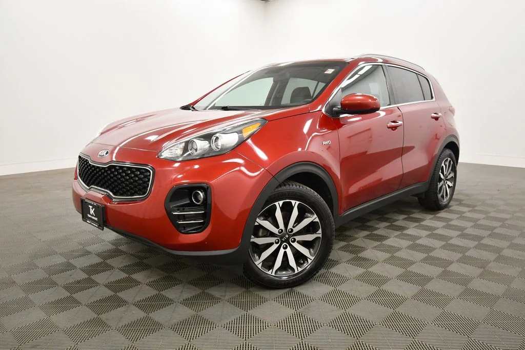 Used 2017 Kia Sportage EX with VIN KNDPNCAC4H7150920 for sale in Rochester, Minnesota