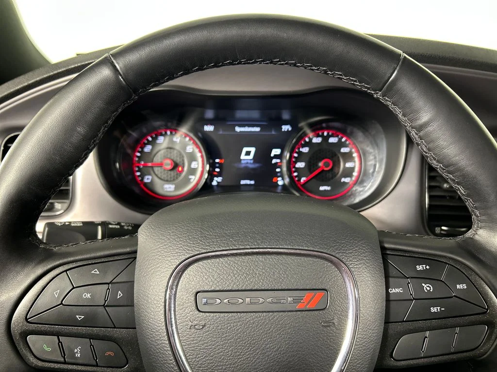Used 2023 Gray Dodge SXT image 13