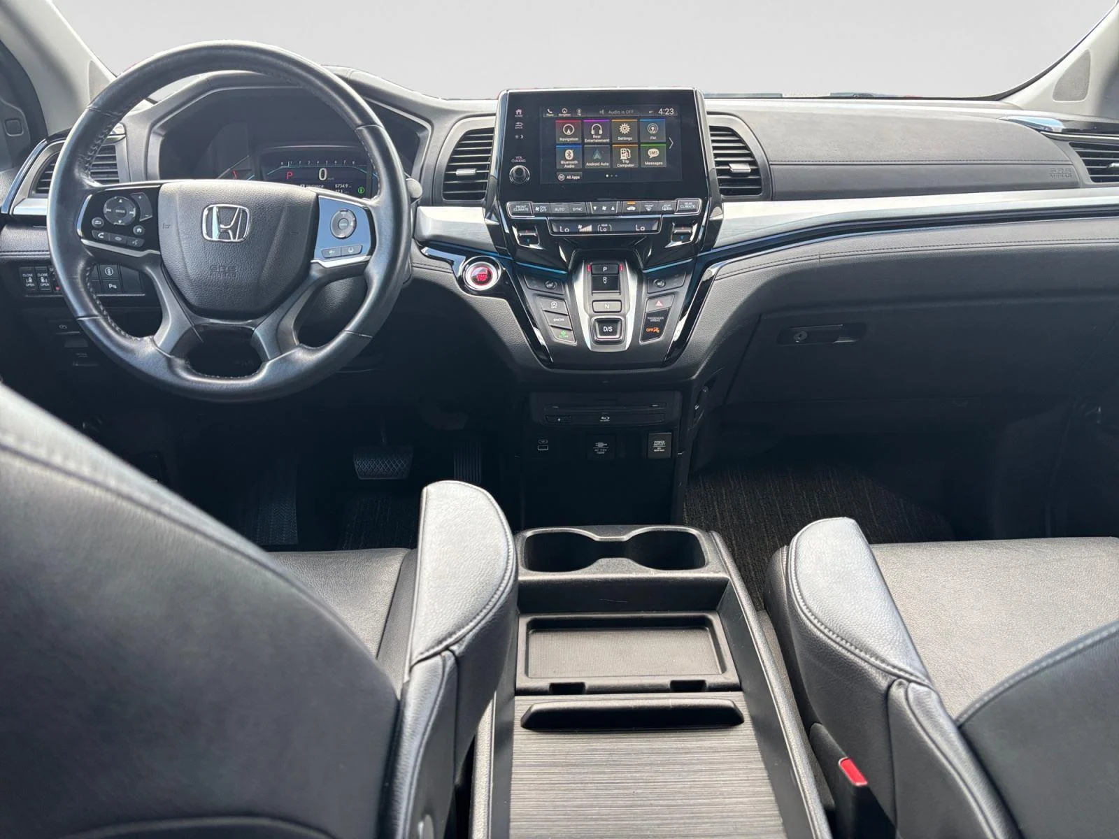 Used 2021 Crystal Black Pearl Honda Touring image 14