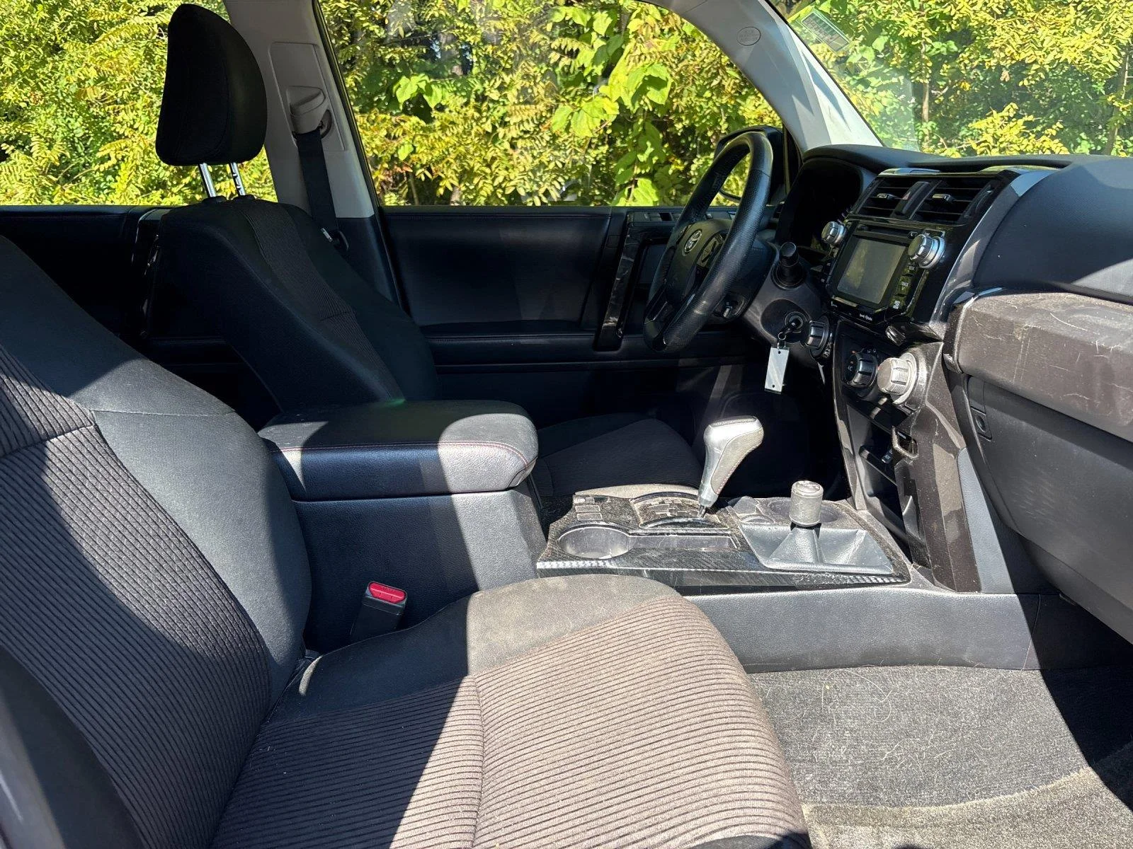 Used 2018 Midnight Black Metallic Toyota TRD Off-Road image 38
