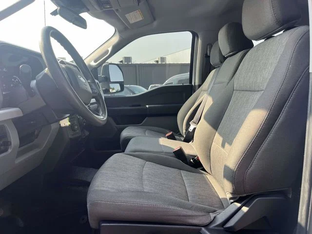 Used 2024 White Ford XL image 19