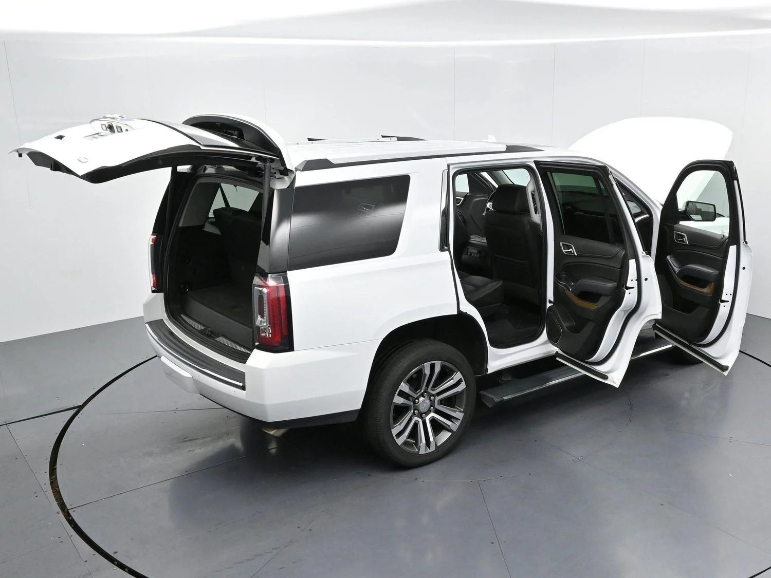Used 2020 Summit White GMC Denali image 53