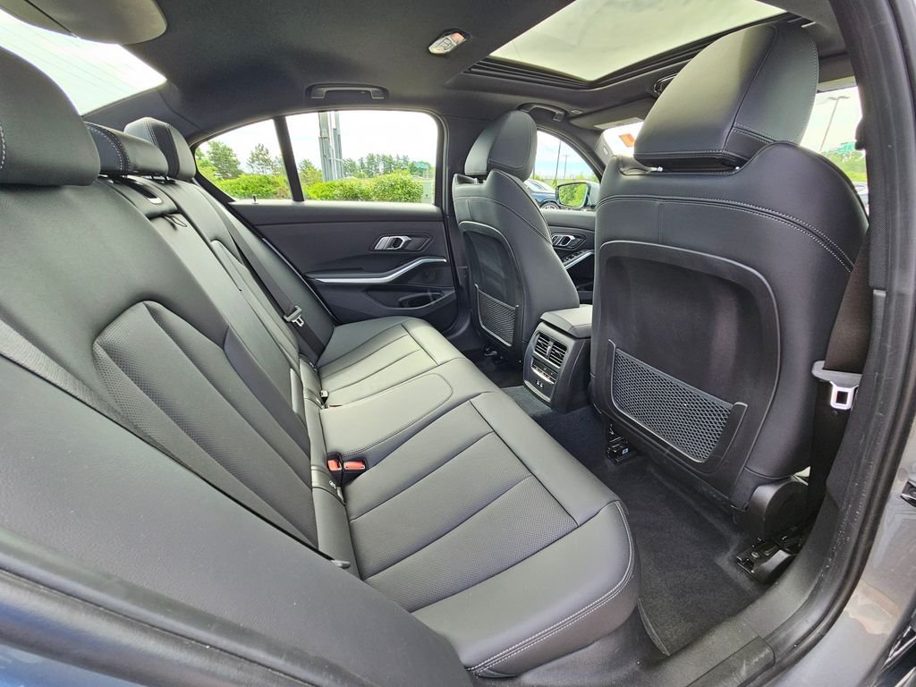 Used 2023 Skyscraper Grey Metallic BMW 330i xDrive image 17