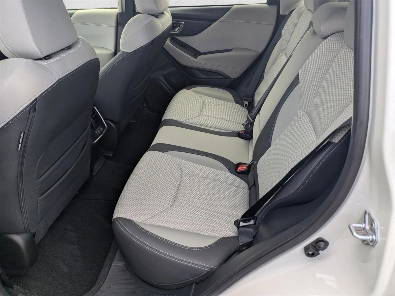 Used 2024 Crystal White Pearl Subaru Premium image 19