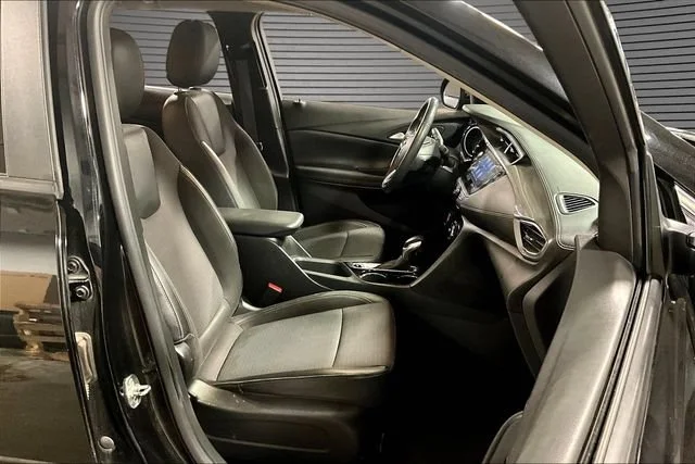 Used 2021 EBONY TWILIGHT METALLIC Buick Preferred image 27