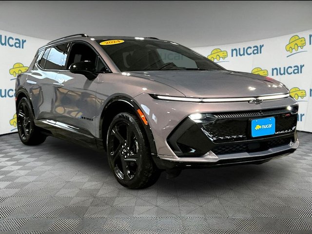 2024 Chevrolet Equinox EV 2RS FWD's photo