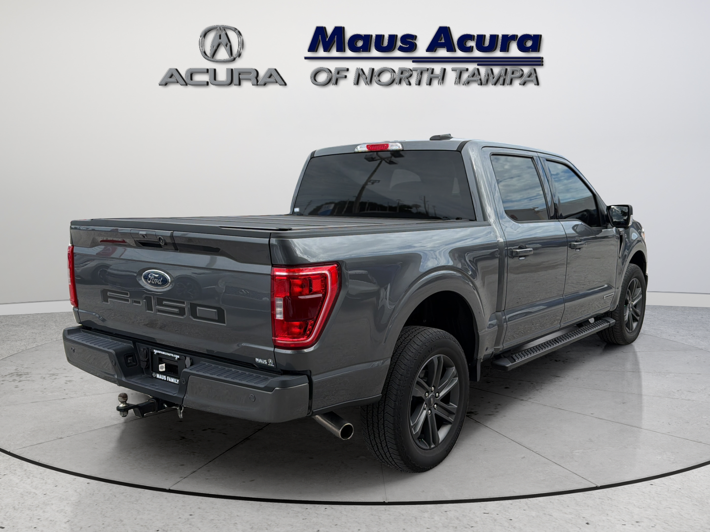 Used 2023 Gray Metallic Ford XLT image 10
