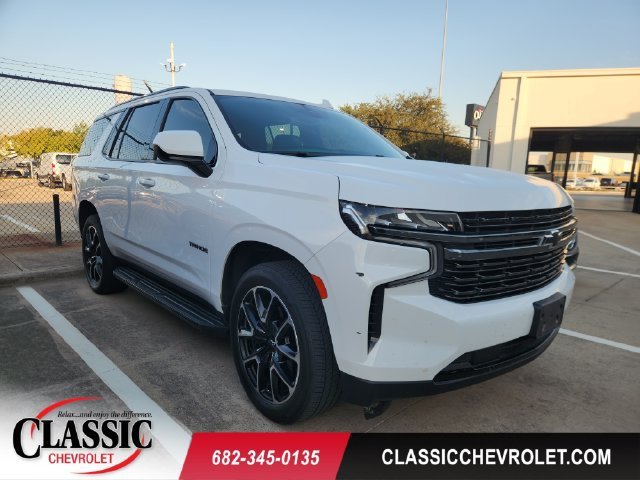 Used 2021 SUMMIT WHITE Chevrolet RST image 1