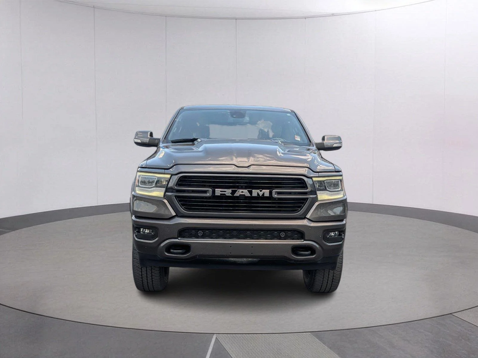Used 2020 Granite Crystal Metallic Clearcoat Ram Laramie image 10