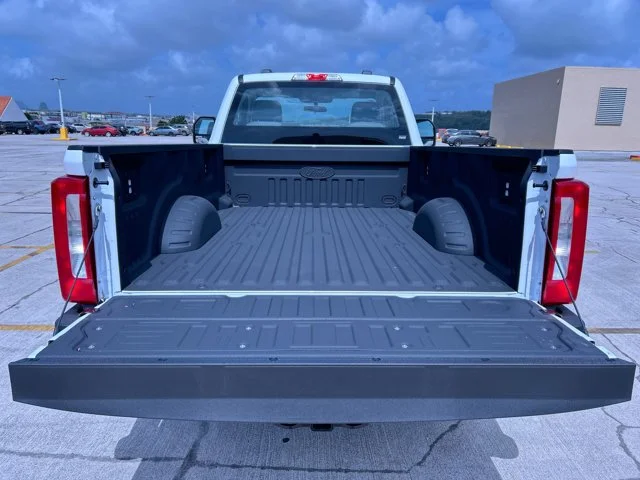 New 2026 OXFORD WHITE Ford XL image 11