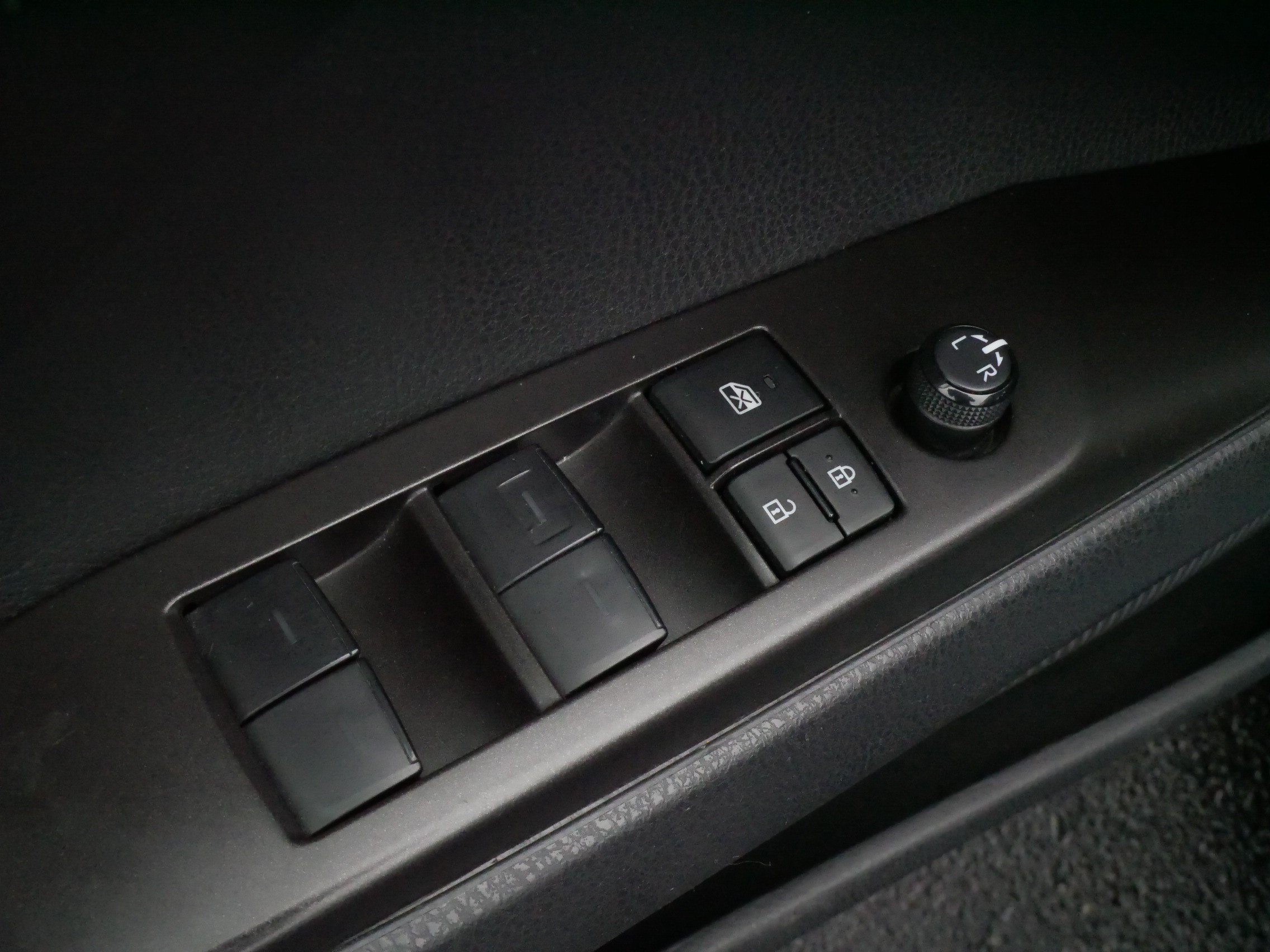 Certified Used 2024 RESERVOIR BLUE Toyota SE image 19