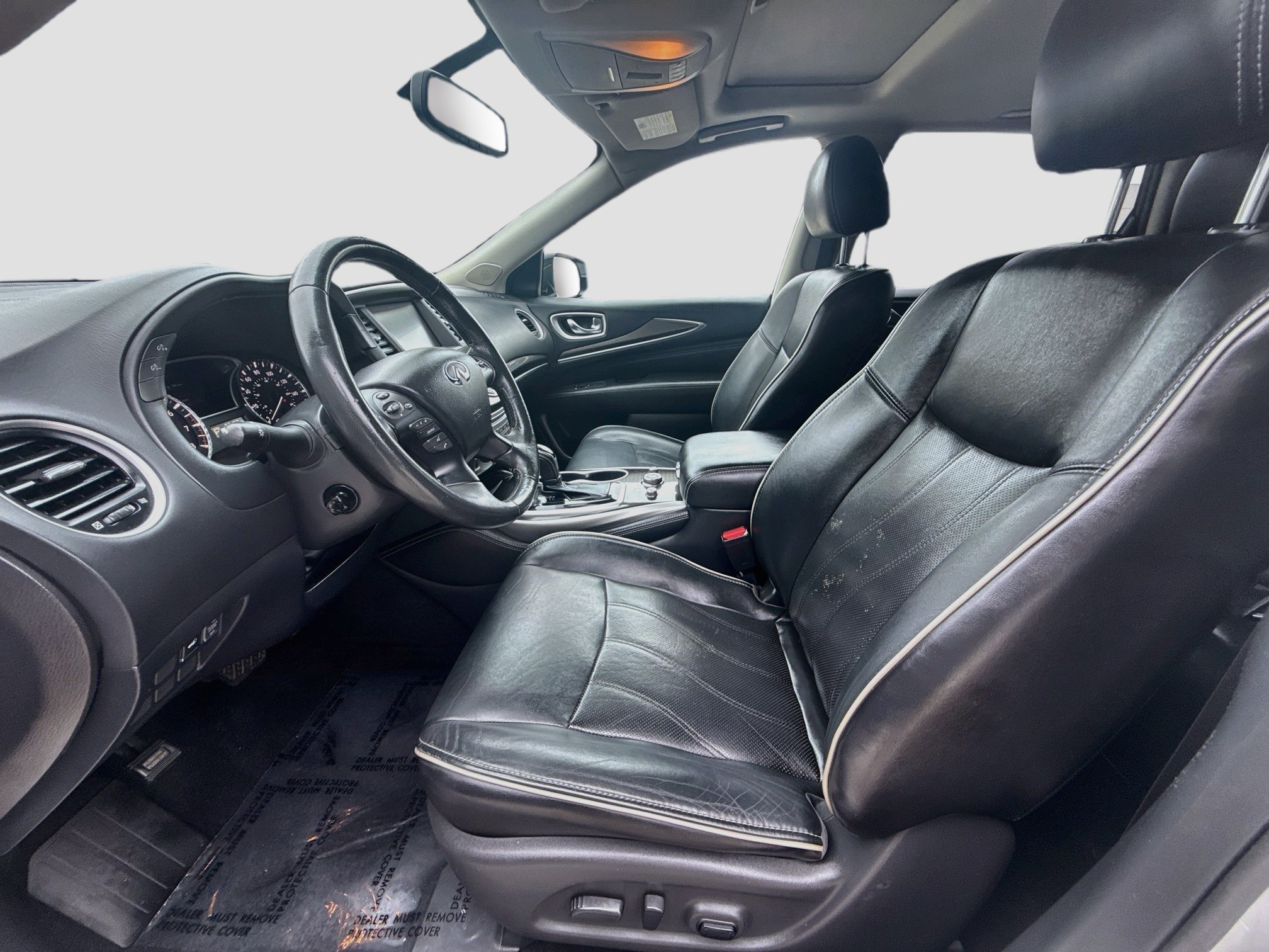 Used 2017 Liquid Platinum INFINITI Base image 16