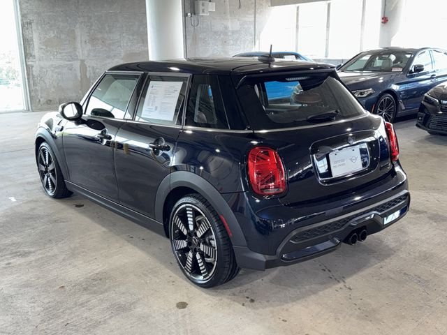 Used 2024 Black Metallic MINI Iconic image 6