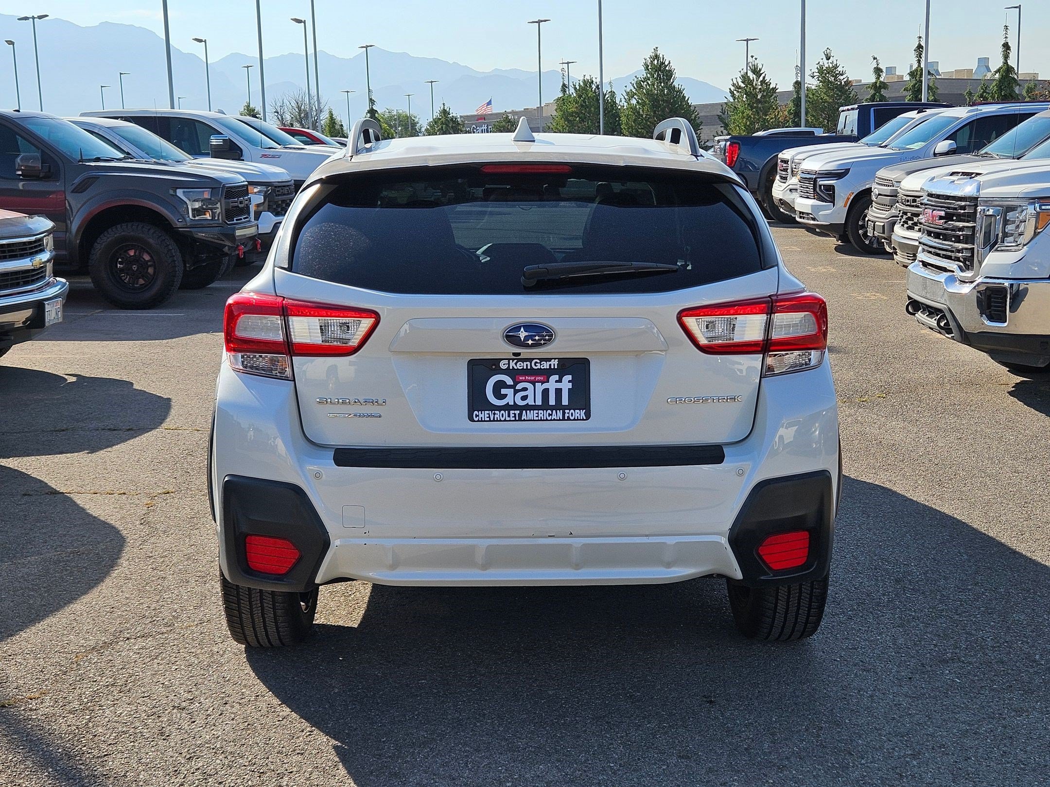 Used 2019 Crystal White Pearl Subaru Limited image 4