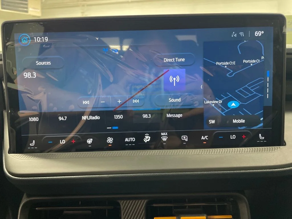 New 2025 Gray Ford Tremor image 23