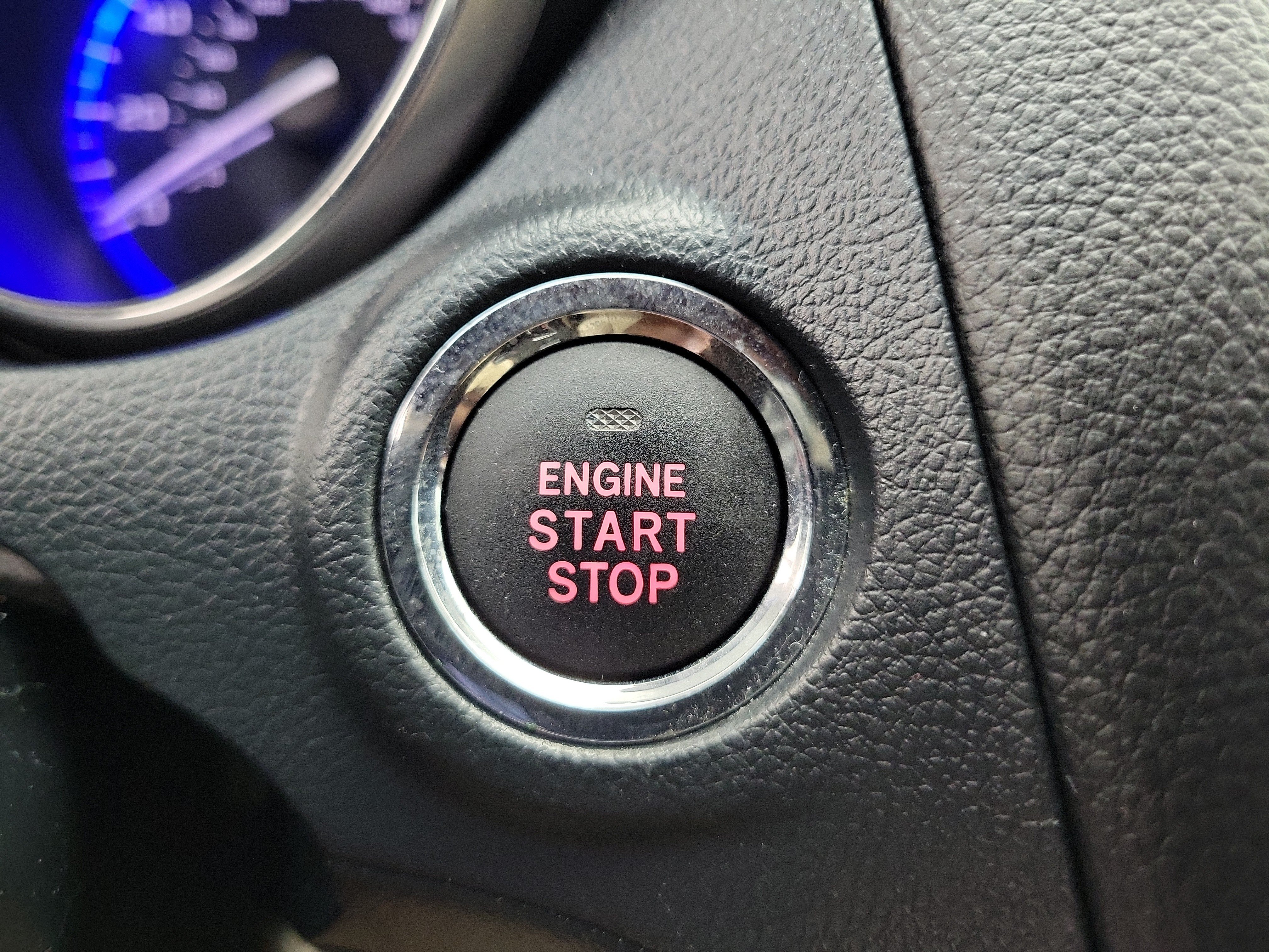 Used 2018 Crystal Black Pearl Subaru 3.6R image 33