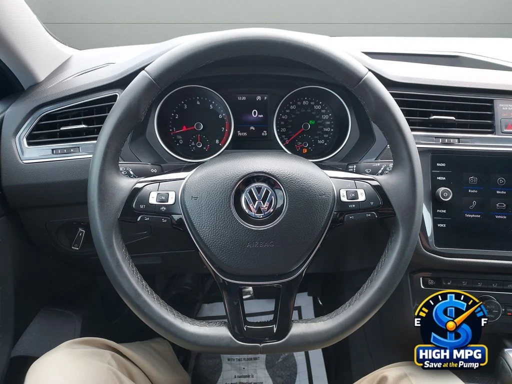 Used 2020 Blue Volkswagen 2.0T SE image 10