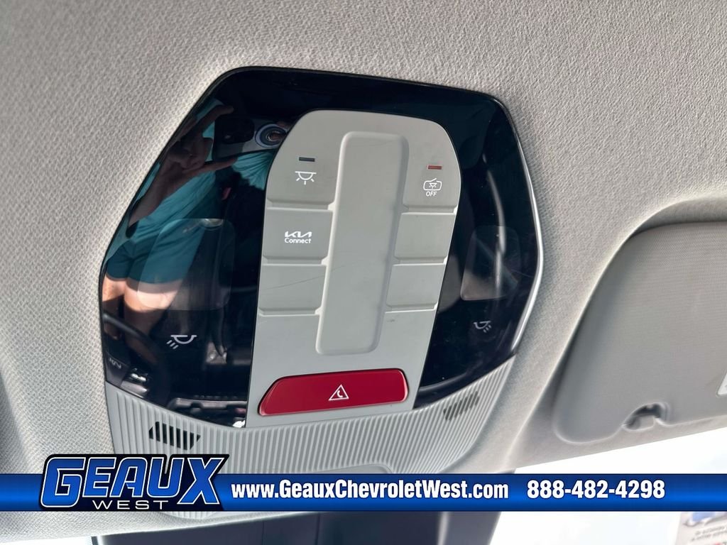 Used 2025 Gray Kia LXS image 50