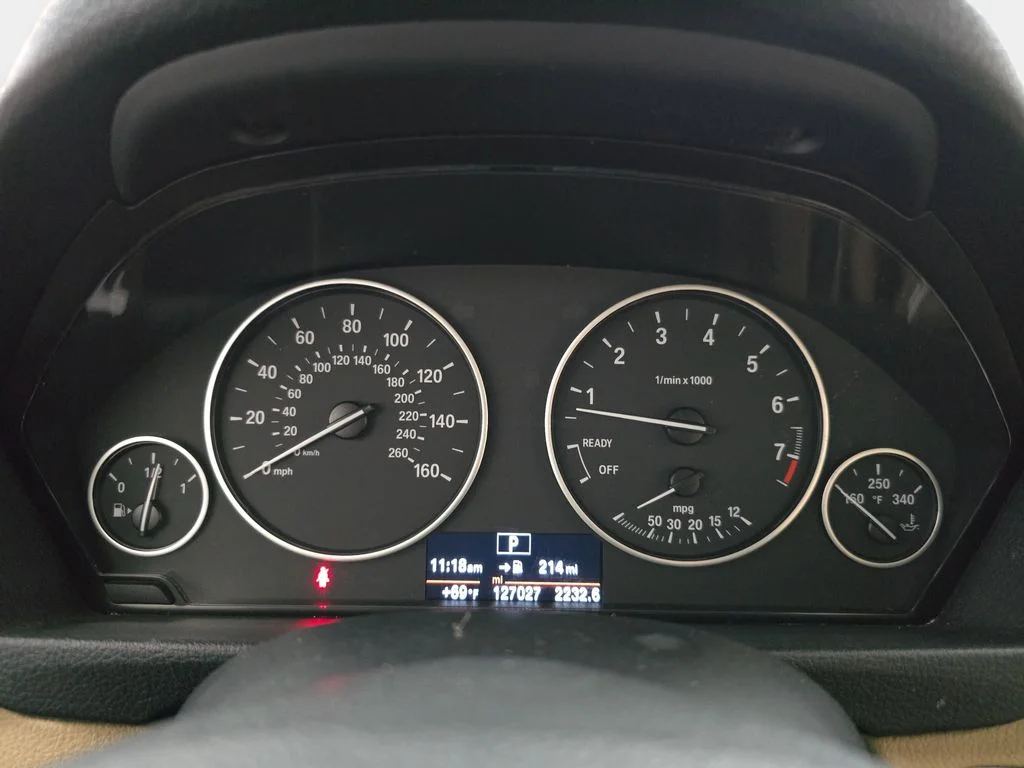 Used 2014 Black BMW 328i xDrive image 21