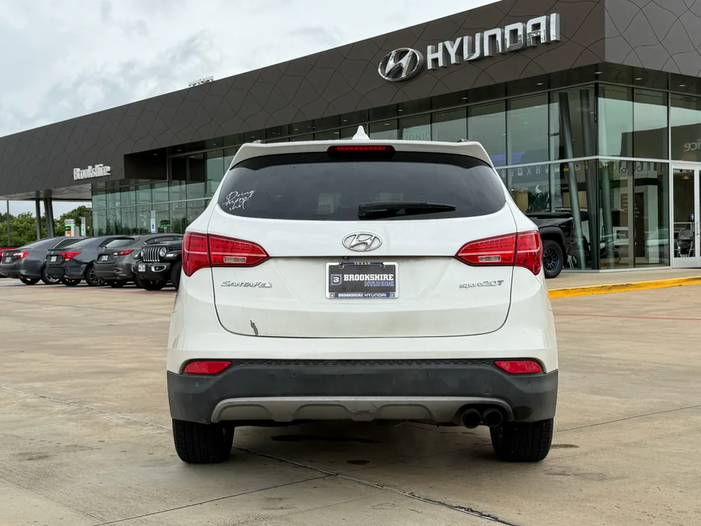 Used 2014 Frost White Pearl Hyundai 2.0L Turbo (A6) image 5