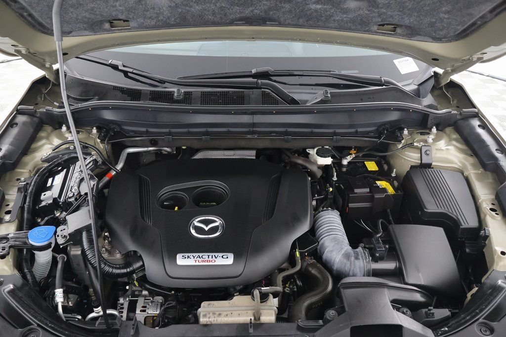 Certified Used 2024  Mazda 2.5 Carbon Turbo image 16
