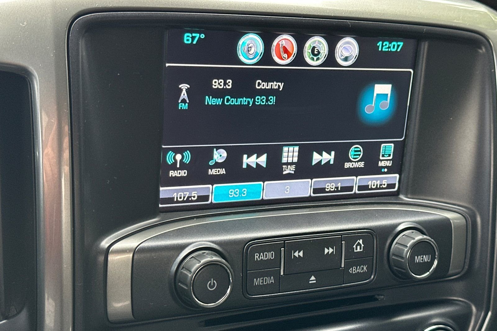 2018 Chevrolet Silverado 1500 LT - Photo 19