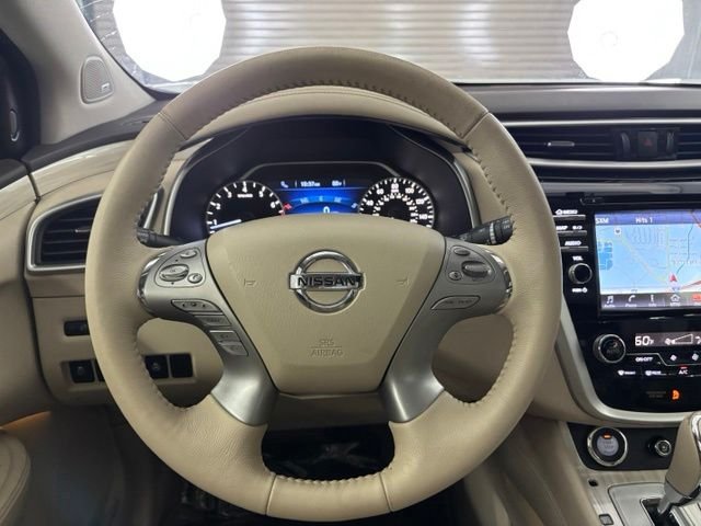 Used 2015 White Nissan Platinum image 17