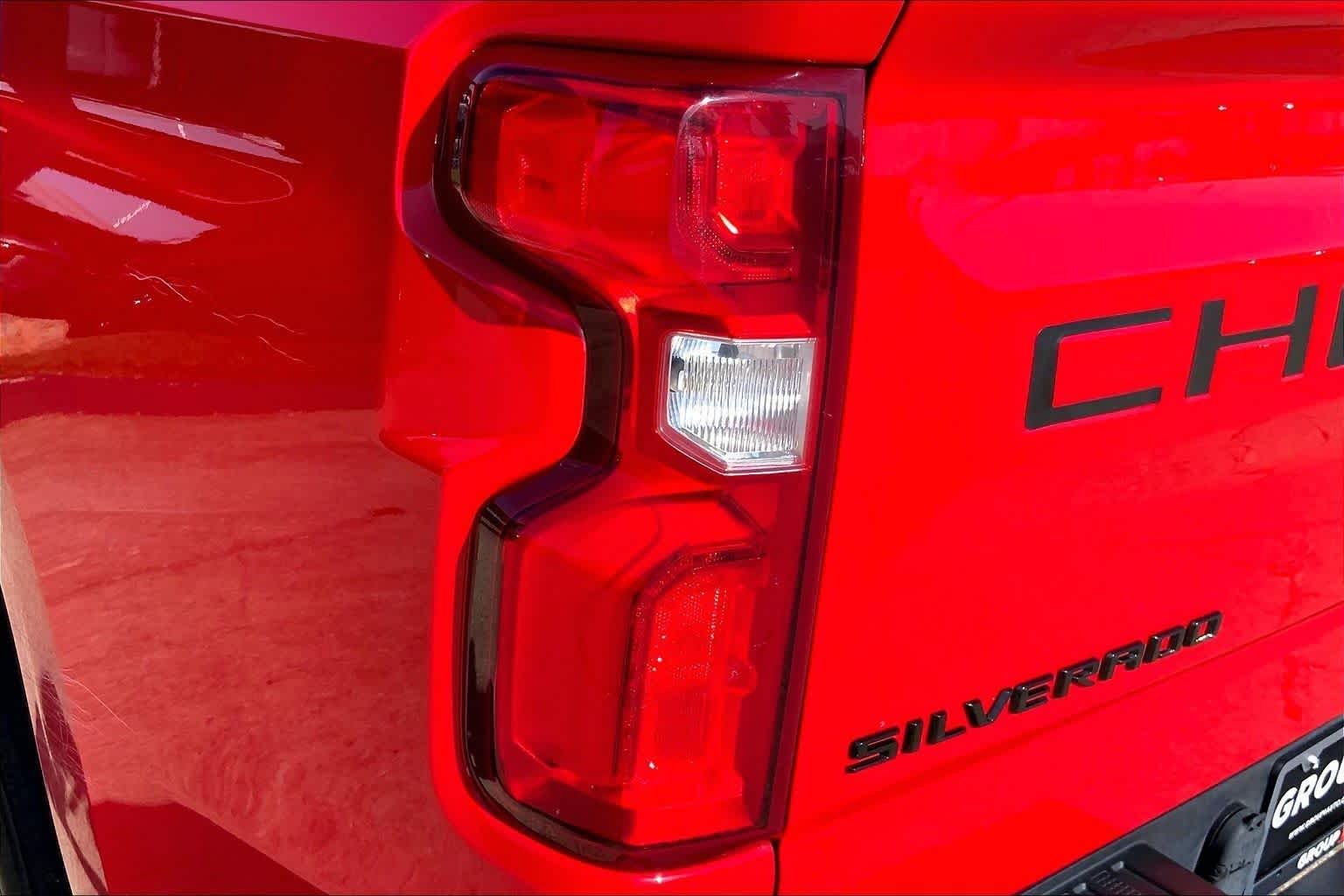 Certified Used 2021 RED HOT Chevrolet Custom image 28