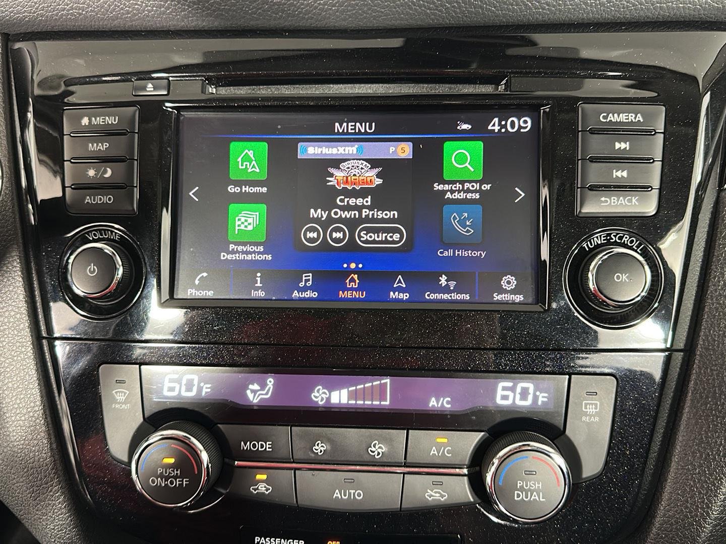 Used 2022 Gun Metallic Nissan SL image 28