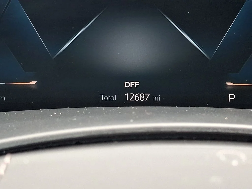 Used 2026 Gray Metallic BMW xDrive40i image 22