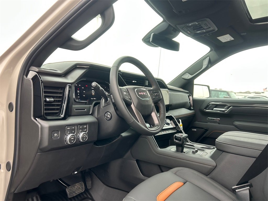 2026 GMC SIERRA - Image 17