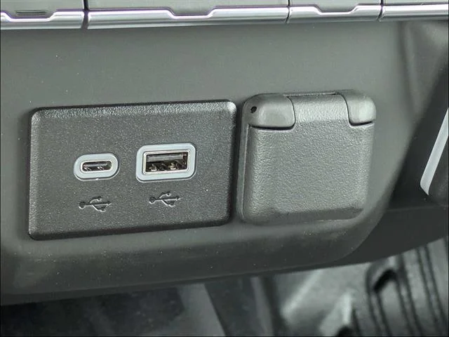 2026 GMC Sierra 3500 Chassis Cab Pro - Photo 24