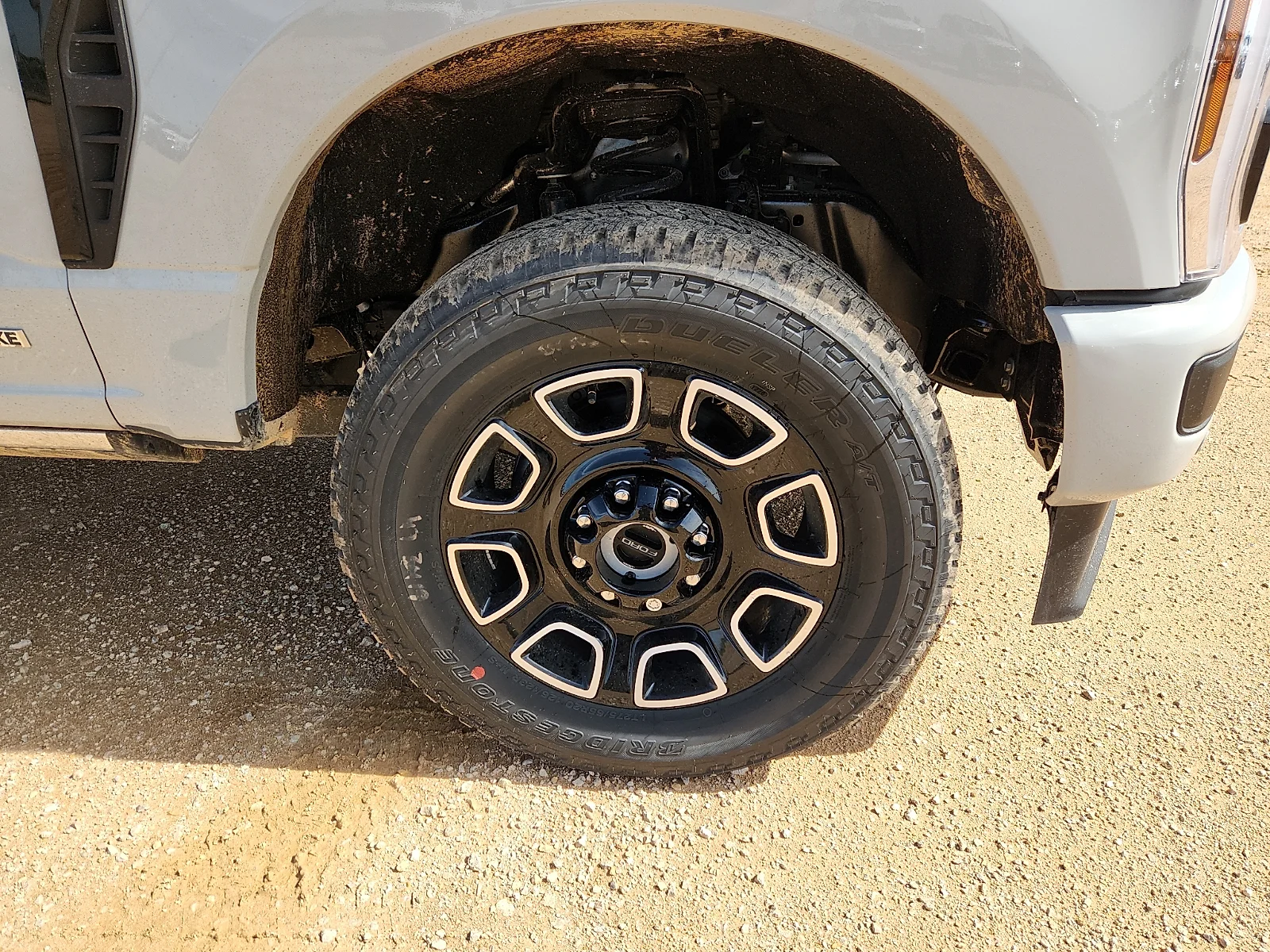 New 2026 Avalanche Ford F-250® Platinum® image 9