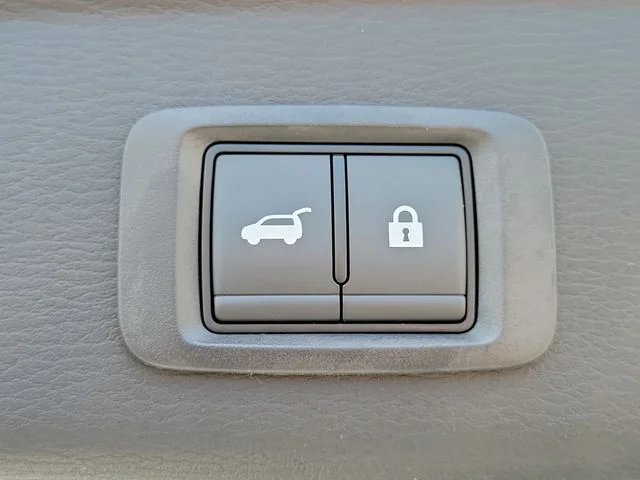 New 2026 White Nissan Platinum image 11