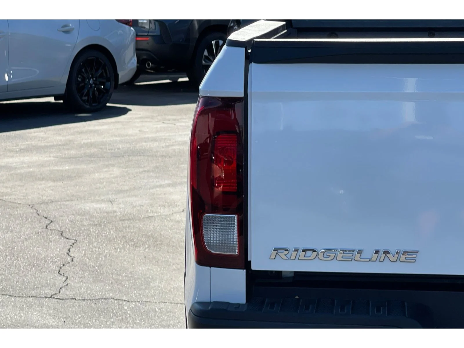 Used 2023 Platinum White Pearl Honda Sport image 45