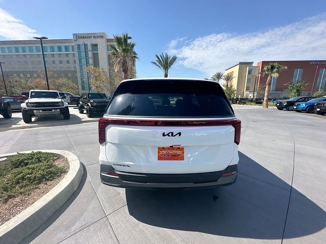 New 2026 Snow White Pearl Kia SX Prestige image 6