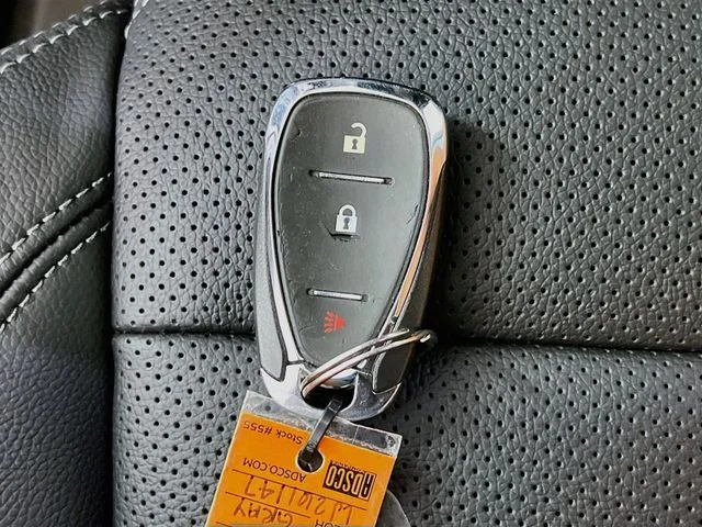 Used 2020 Gray Chevrolet LS image 28