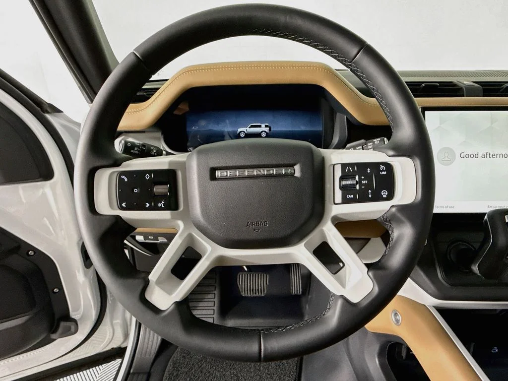 New 2026 Fuji White Land Rover S image 12