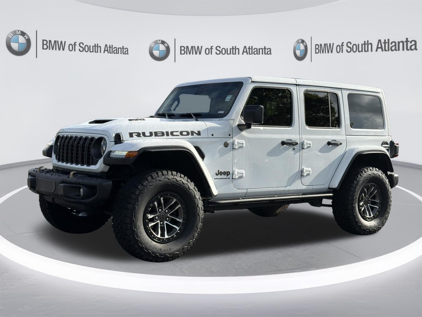 Used 2024 Bright White Clearcoat Jeep Rubicon 392 image 21