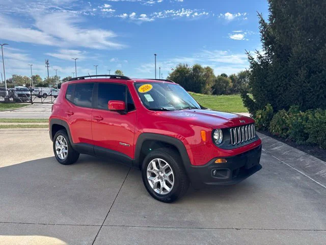Used 2016 Colorado Red Jeep Latitude image 32