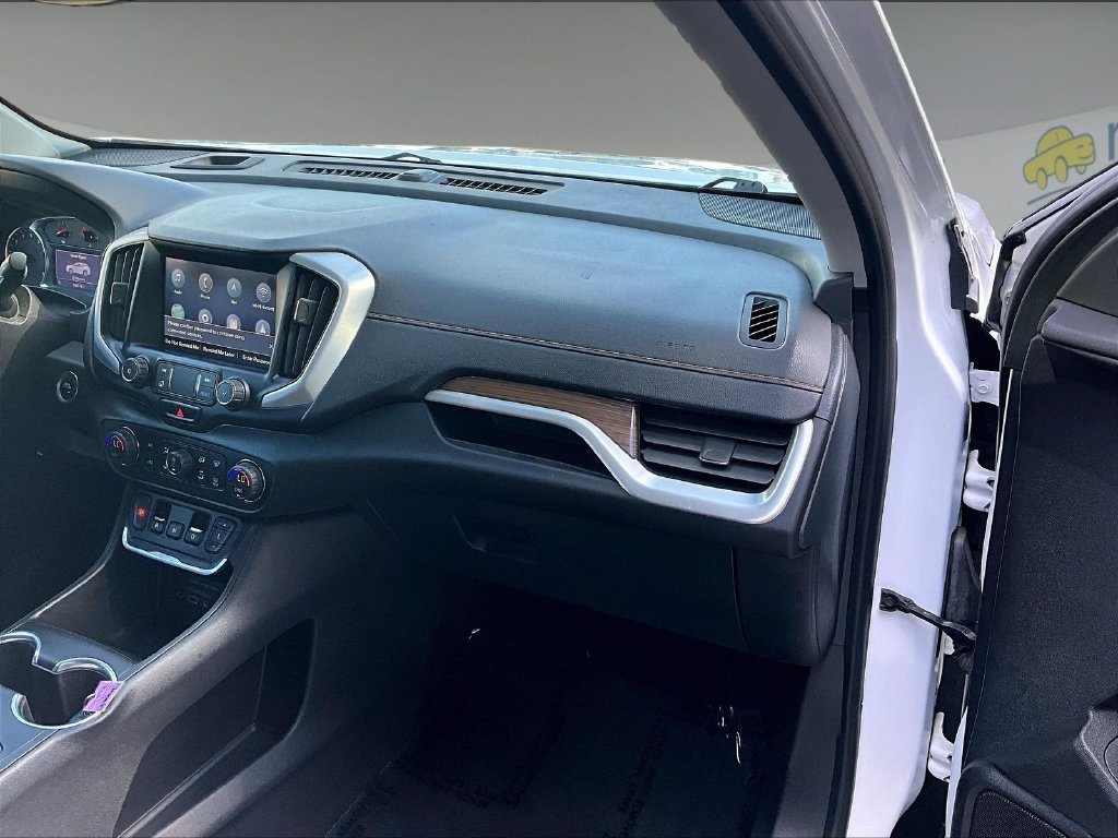 Used 2020 Summit White GMC SLE image 13
