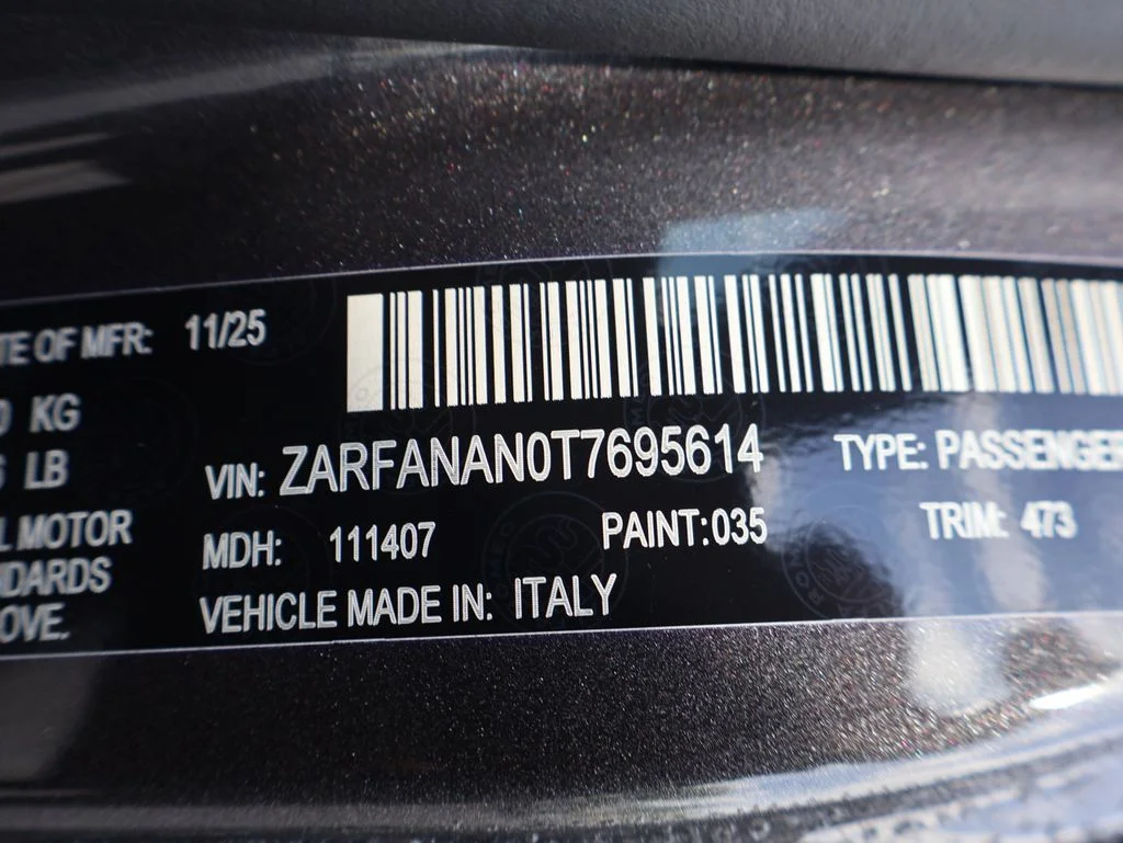 New 2026 Vesuvio Gray Metallic Alfa Romeo Base image 42