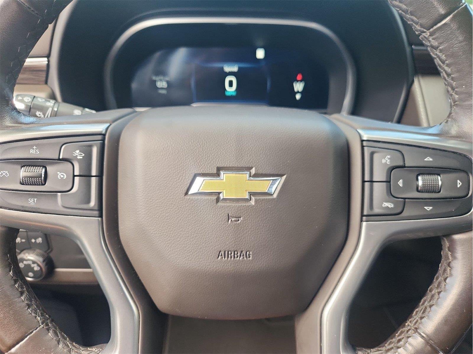 2023 Chevrolet Suburban LT - 10