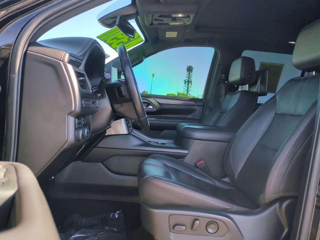 Used 2021 BLACK Chevrolet RST image 23