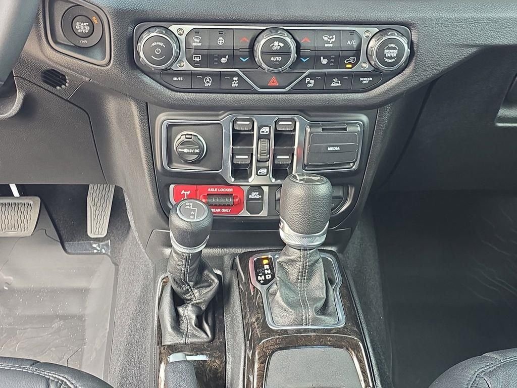 2025 Jeep Wrangler 4-Door Willys - Photo 20