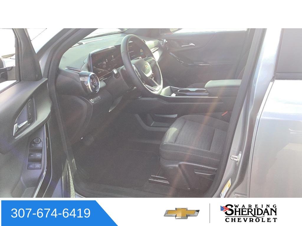 2025 Chevrolet Equinox LT - Photo 8