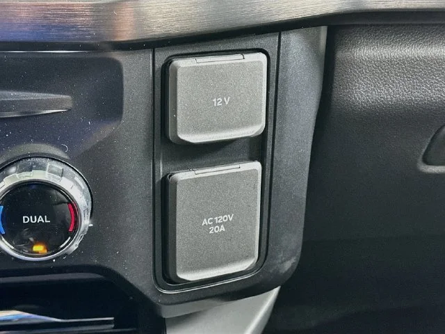 New 2027 Gray Ford Lariat image 20