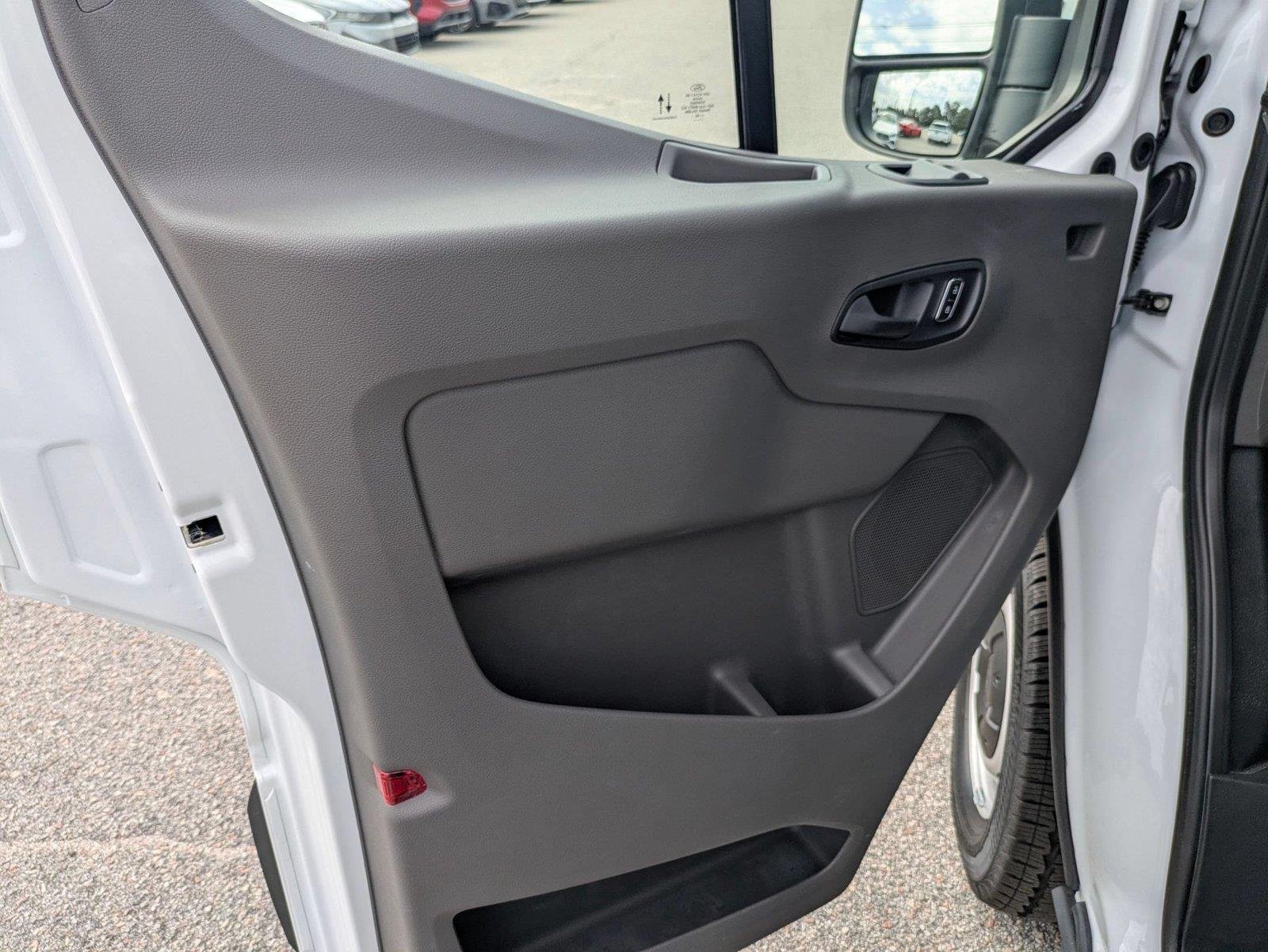 New 2026 Oxford White Ford Cargo Van image 11
