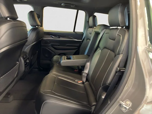 New 2027 Gray Jeep Limited image 14